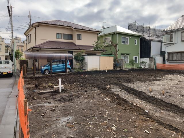 コンクリートブロック塀撤去工事(東京都杉並区西荻南)中の様子です。